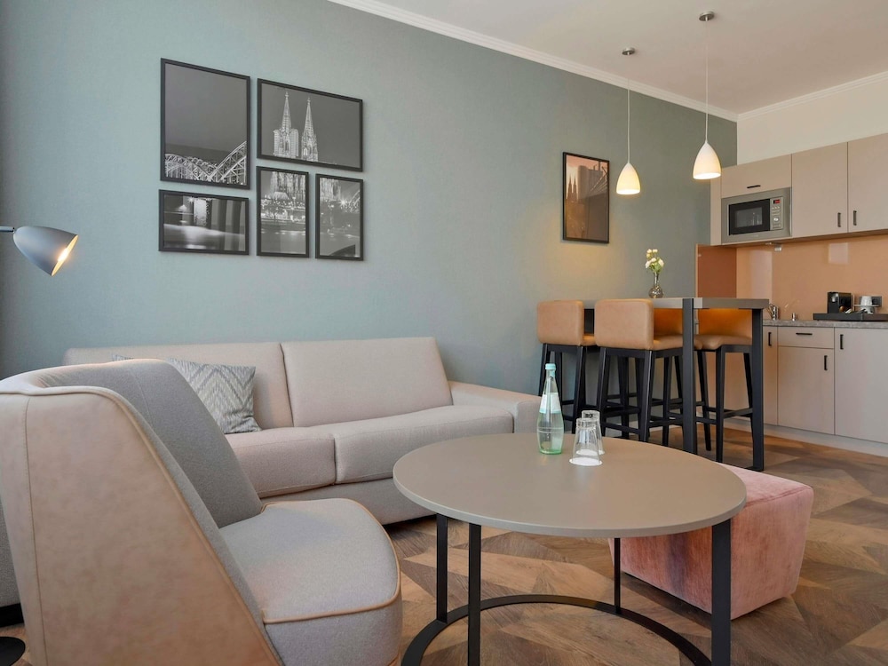 Mercure Hotel Köln Belfortstraße — Hotel rooms in Cologne, North Rhine-Westphalia