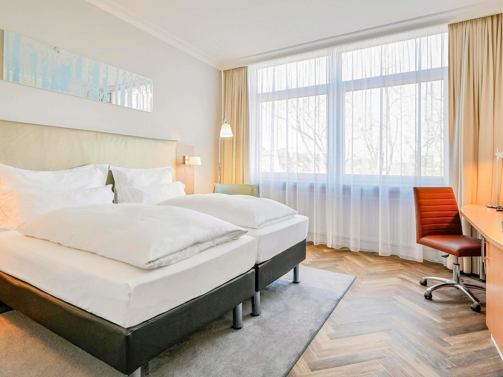 Mercure Hotel Köln Belfortstraße — Hotel rooms in Cologne, North Rhine-Westphalia