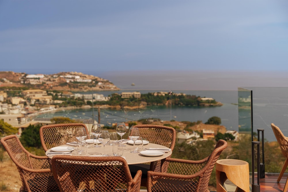 Village Panorama — Restaurant & bars in Lygaria