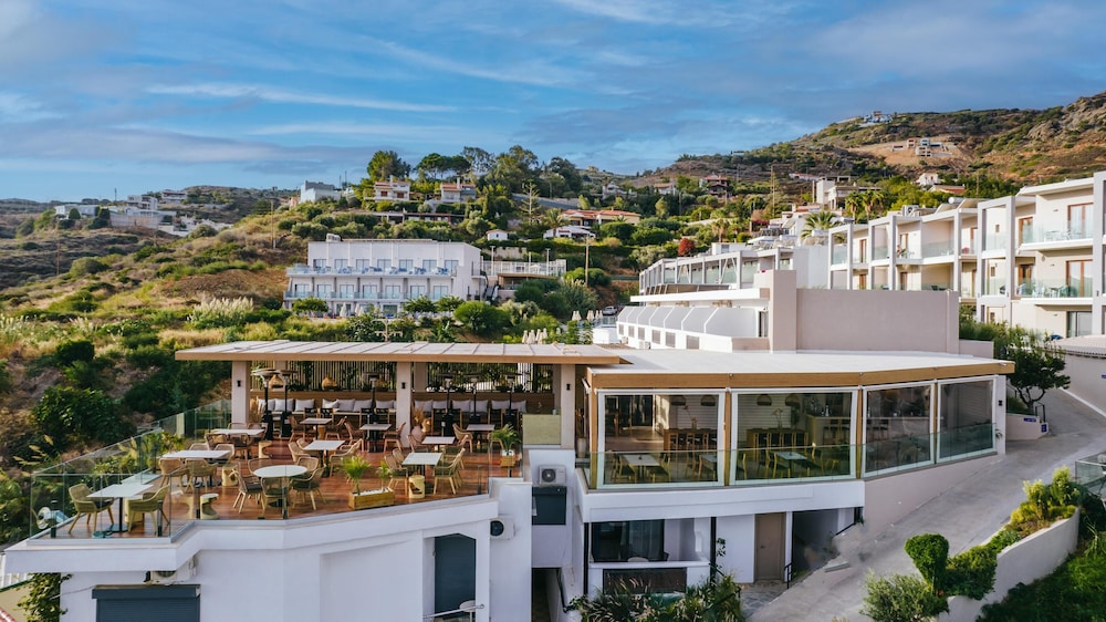 Village Panorama — Restaurant & bars in Lygaria