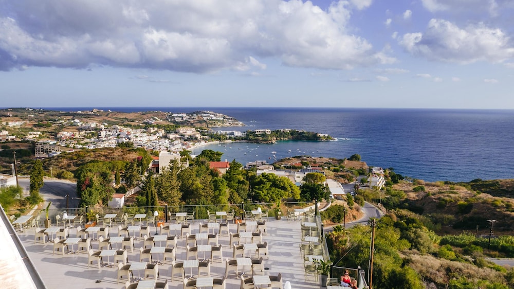 Village Panorama — Restaurant & bars in Lygaria