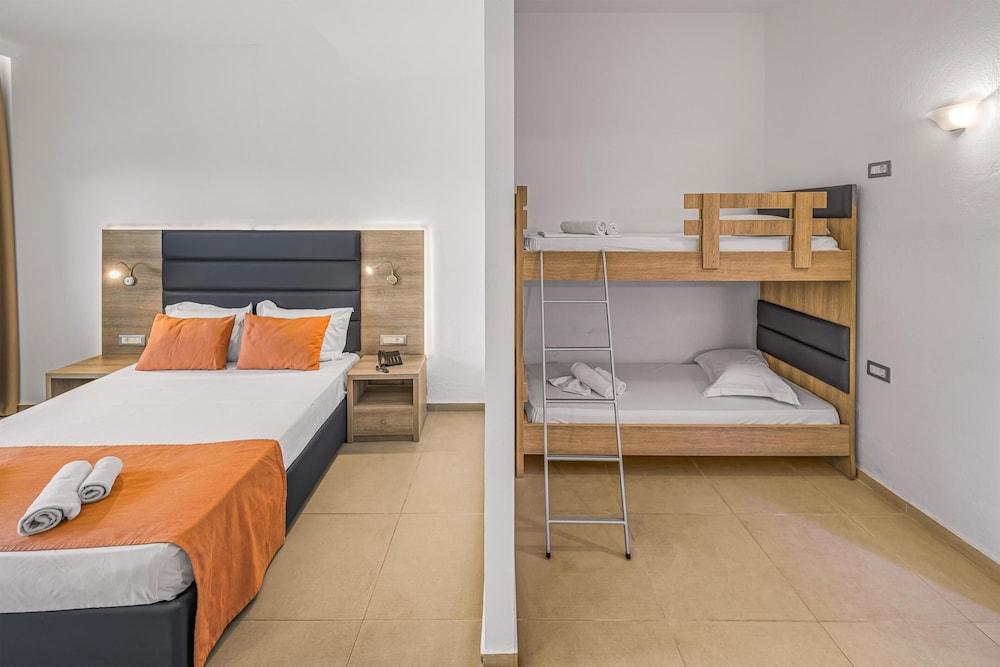 Village Panorama — Hotel rooms in Lygaria