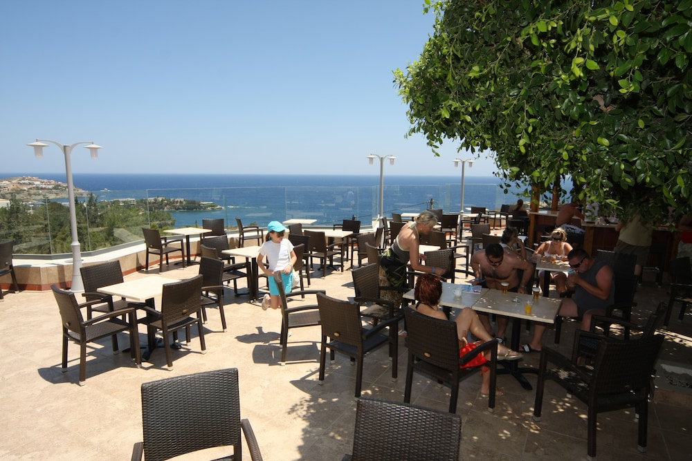 Village Panorama — Restaurant & bars in Lygaria