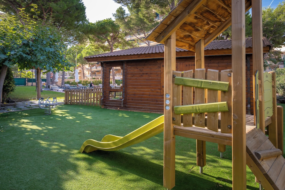 4R Playa Park — Attractions for children in Salou, Catalonia