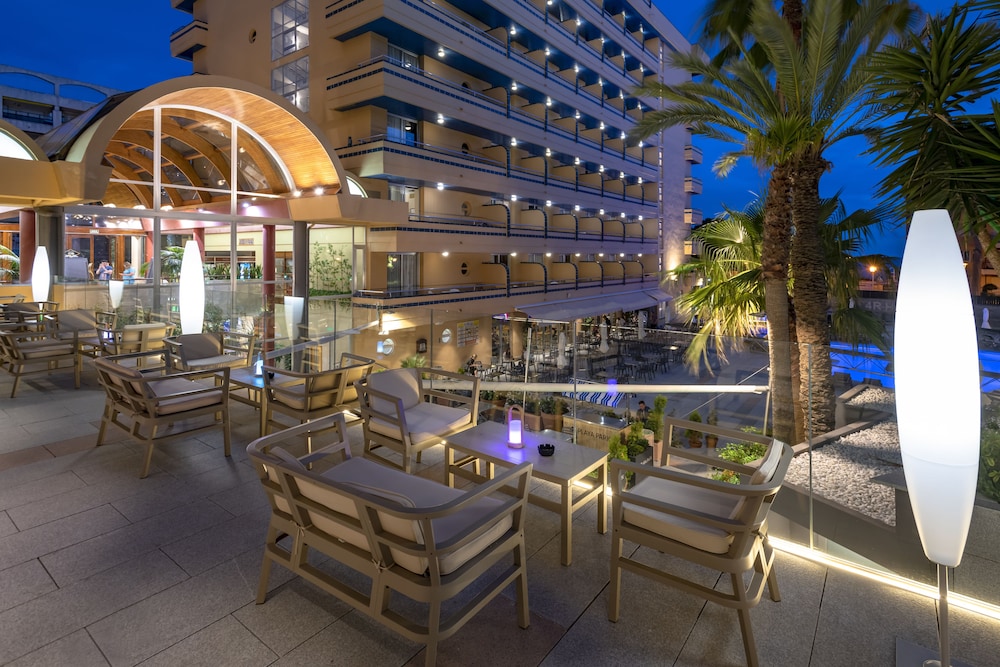 4R Playa Park — Hotel building in Salou, Catalonia