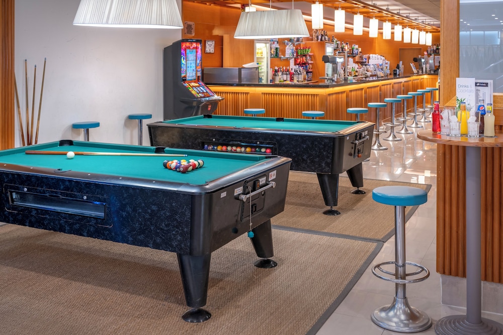 4R Playa Park — Restaurant & bars in Salou, Catalonia