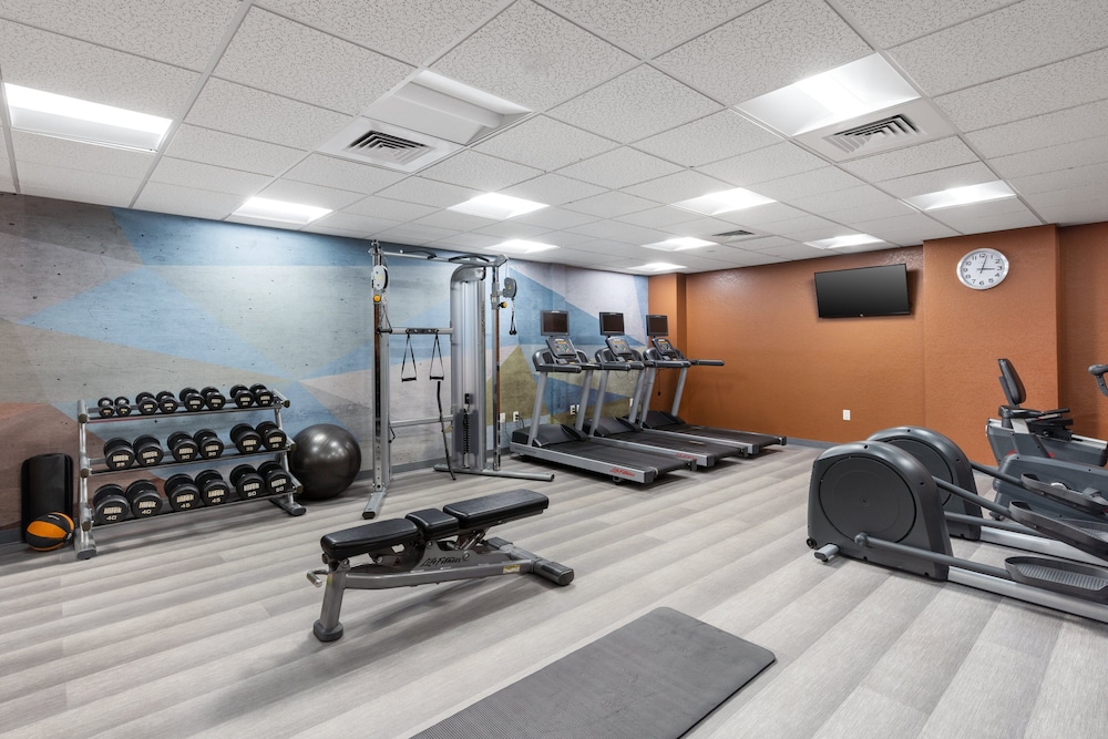 Candlewood Suites Anaheim - Resort Area by IHG — Sports & recreation in Anaheim, California