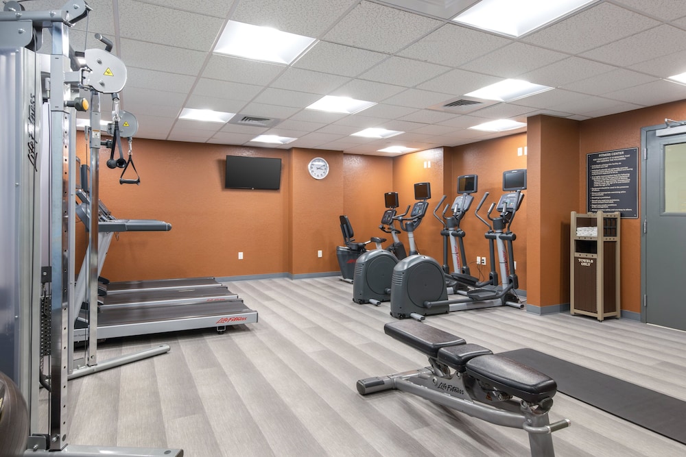 Candlewood Suites Anaheim - Resort Area by IHG — Sports & recreation in Anaheim, California