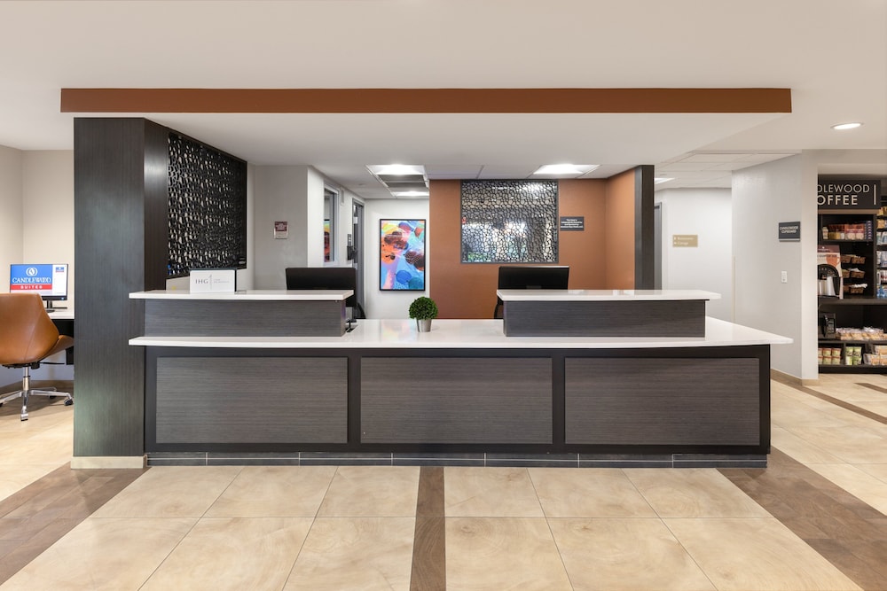 Candlewood Suites Anaheim - Resort Area by IHG — Hotel building in Anaheim, California