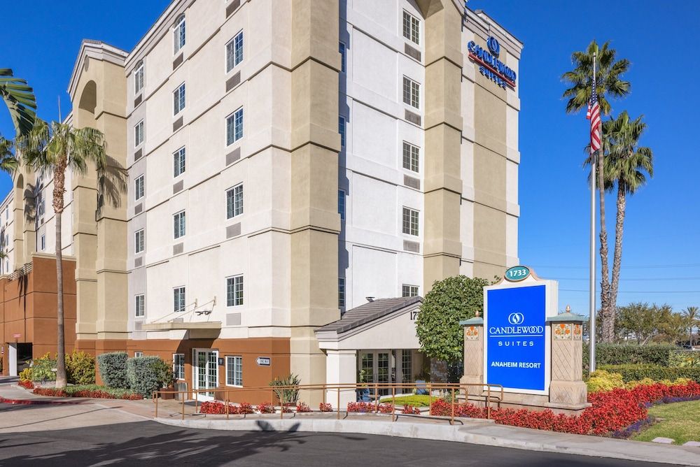 Candlewood Suites Anaheim - Resort Area by IHG image