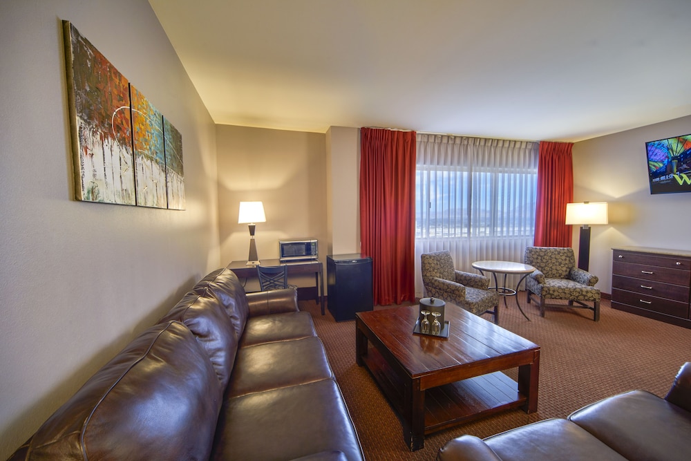 Four Queens Hotel and Casino — Hotel rooms in Las Vegas, Nevada