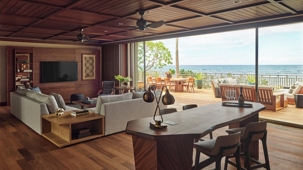 Four Seasons Resort Hualalai — Hotel rooms in Kailua-Kona, Hawaii