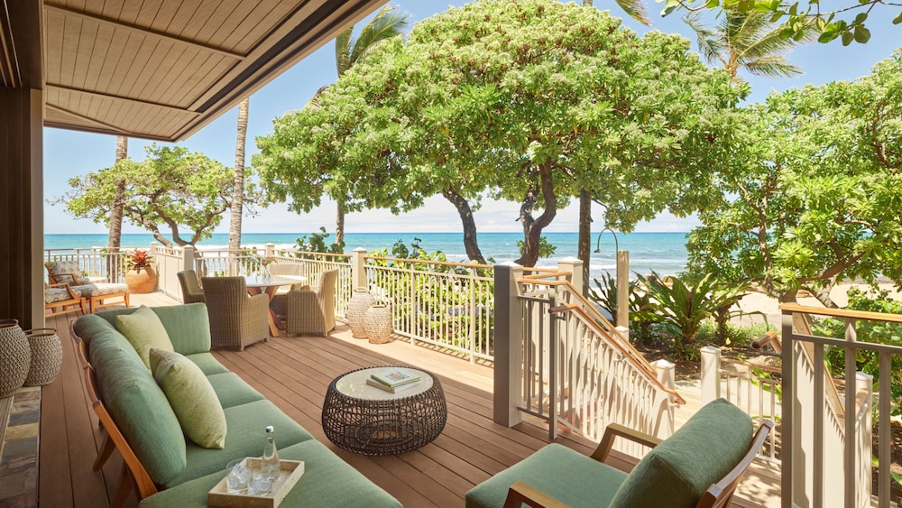 Four Seasons Resort Hualalai — Beach in Kailua-Kona, Hawaii