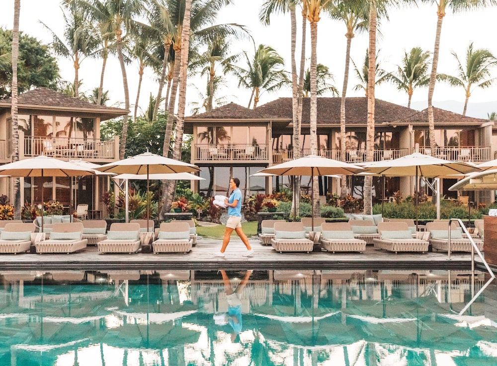 Four Seasons Resort Hualalai — Swimming pool in Kailua-Kona, Hawaii