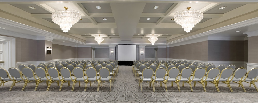 The London West Hollywood at Beverly Hills — Hotel building in West Hollywood, California