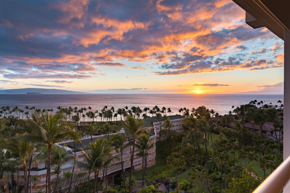 Grand Wailea Maui, A Waldorf Astoria Resort — Hotel building in Kula, Hawaii