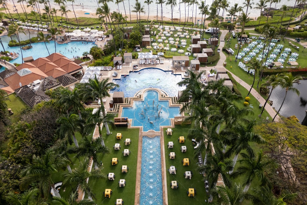 Grand Wailea Maui, A Waldorf Astoria Resort — Swimming pool in Kula, Hawaii