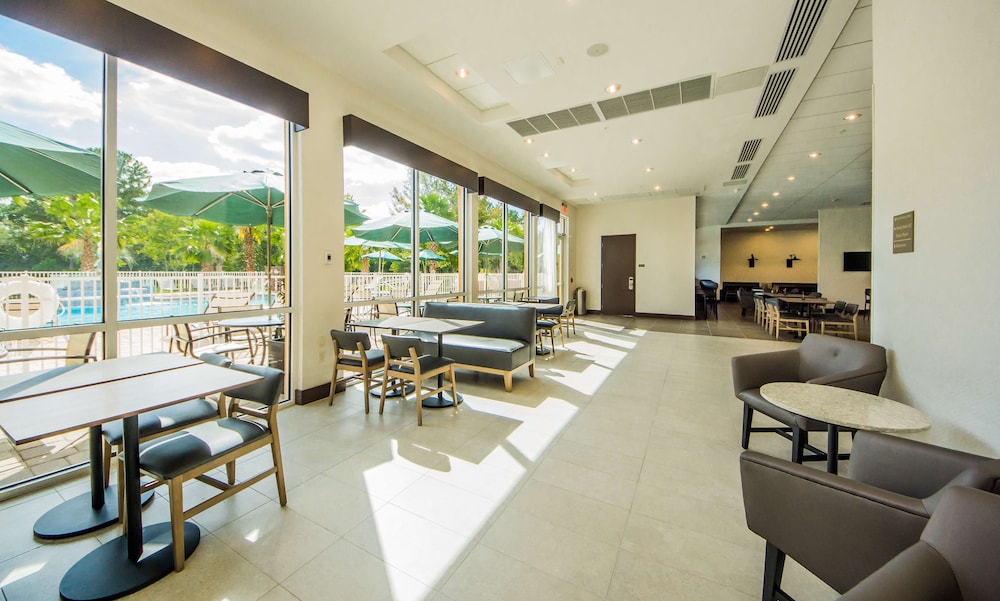 Hyatt Place Orlando/Lake Buena Vista — Restaurant & bars in Orlando, Florida