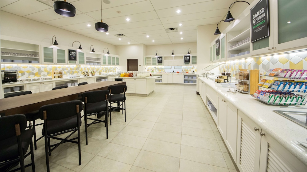 Hyatt Place Orlando/Lake Buena Vista — Restaurant & bars in Orlando, Florida