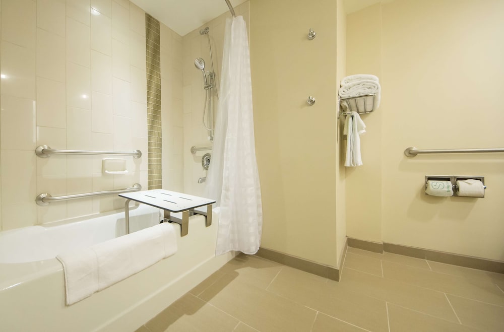 Hyatt Place Orlando/Lake Buena Vista — Hotel rooms in Orlando, Florida