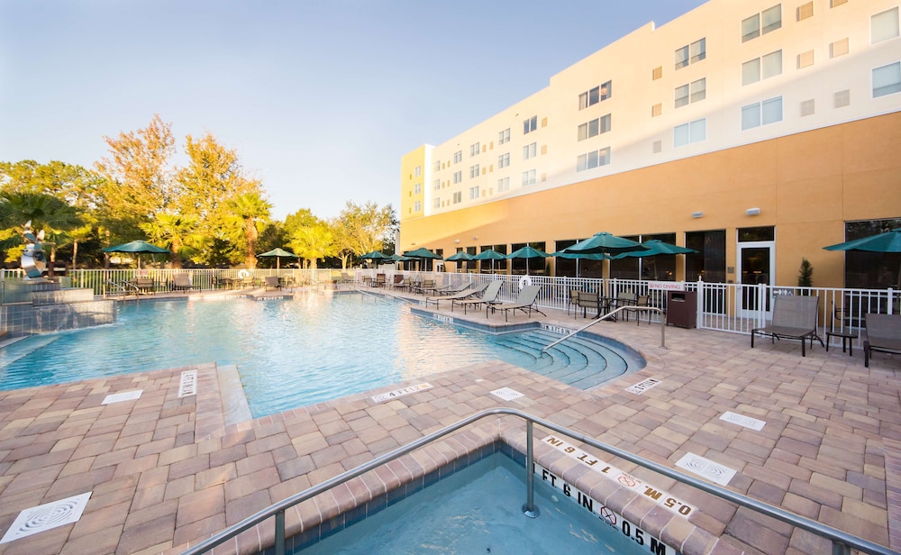 Hyatt Place Orlando/Lake Buena Vista — Swimming pool in Orlando, Florida