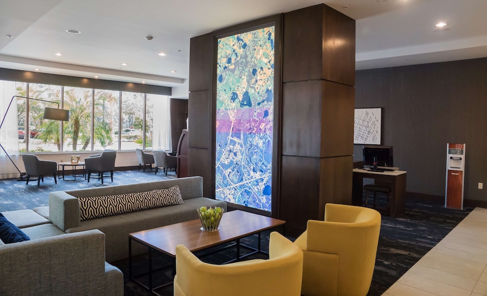 Hyatt Place Orlando/Lake Buena Vista — Hotel building in Orlando, Florida