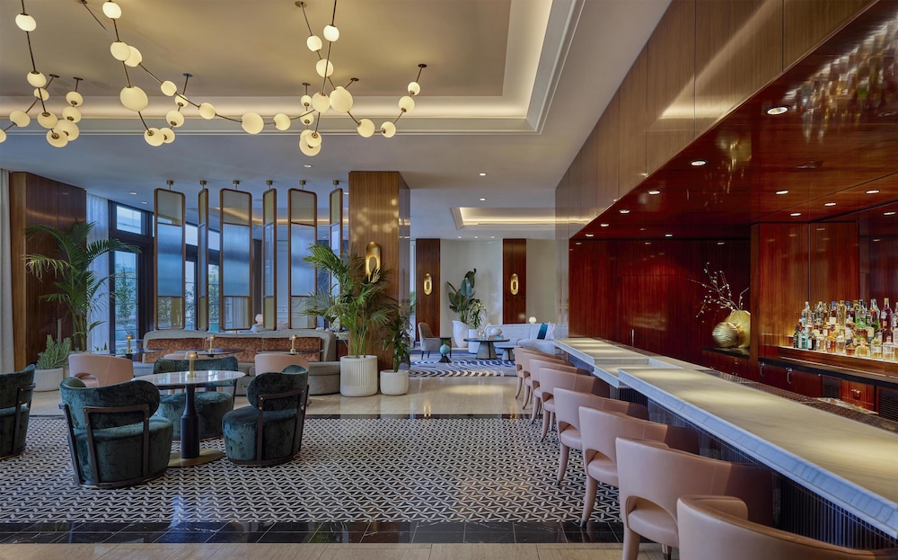 Cameo Beverly Hills, LXR Hotels & Resorts — Restaurant & bars in Los Angeles, California