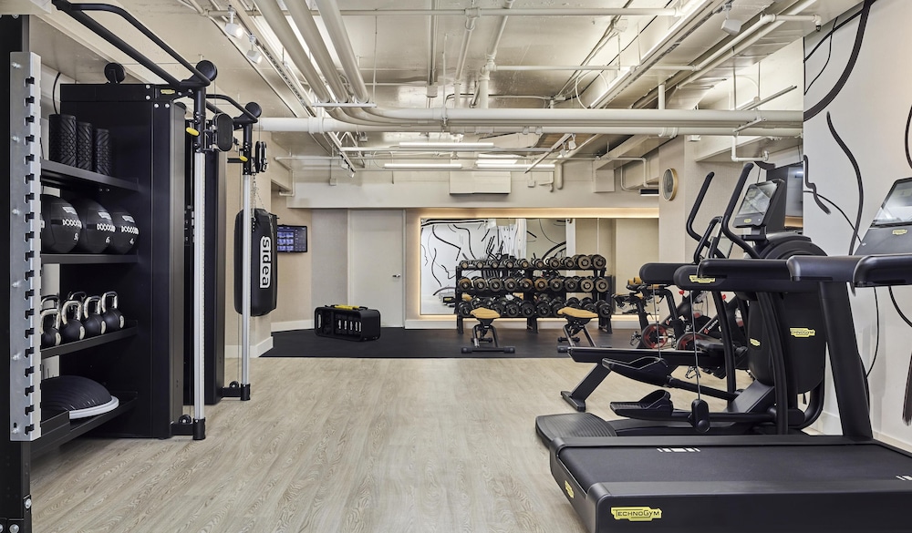 Cameo Beverly Hills, LXR Hotels & Resorts — Sports & recreation in Los Angeles, California