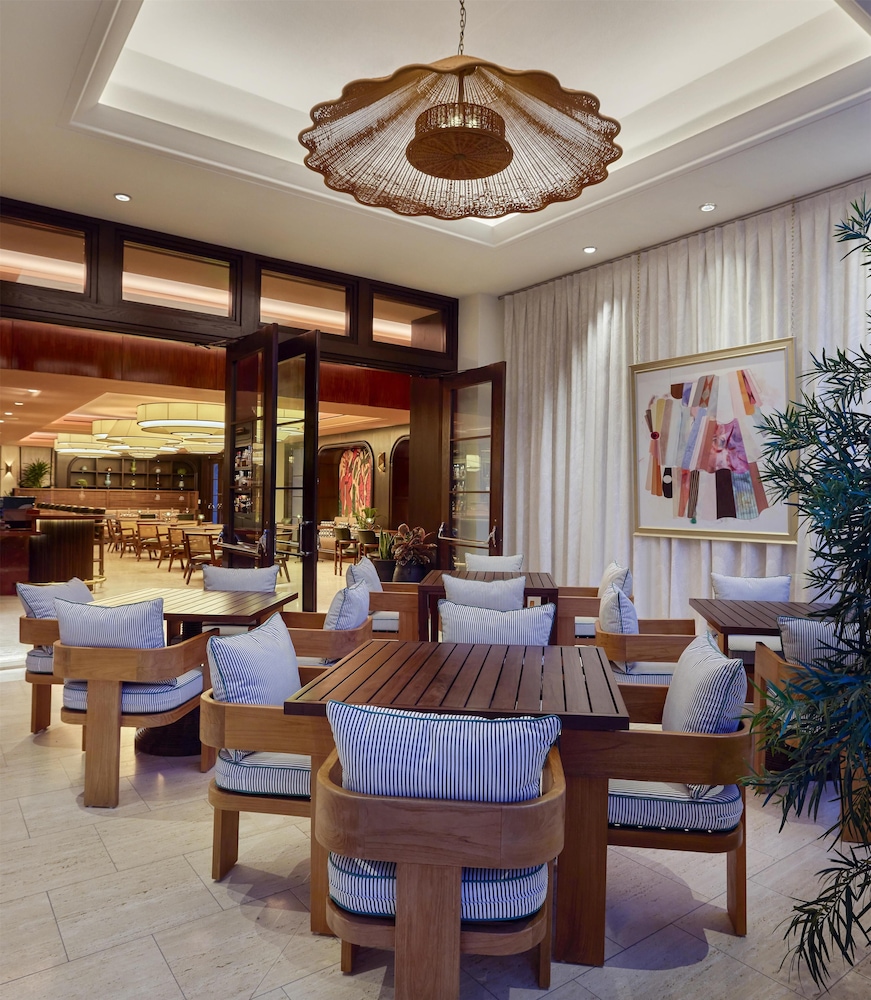 Cameo Beverly Hills, LXR Hotels & Resorts — Restaurant & bars in Los Angeles, California