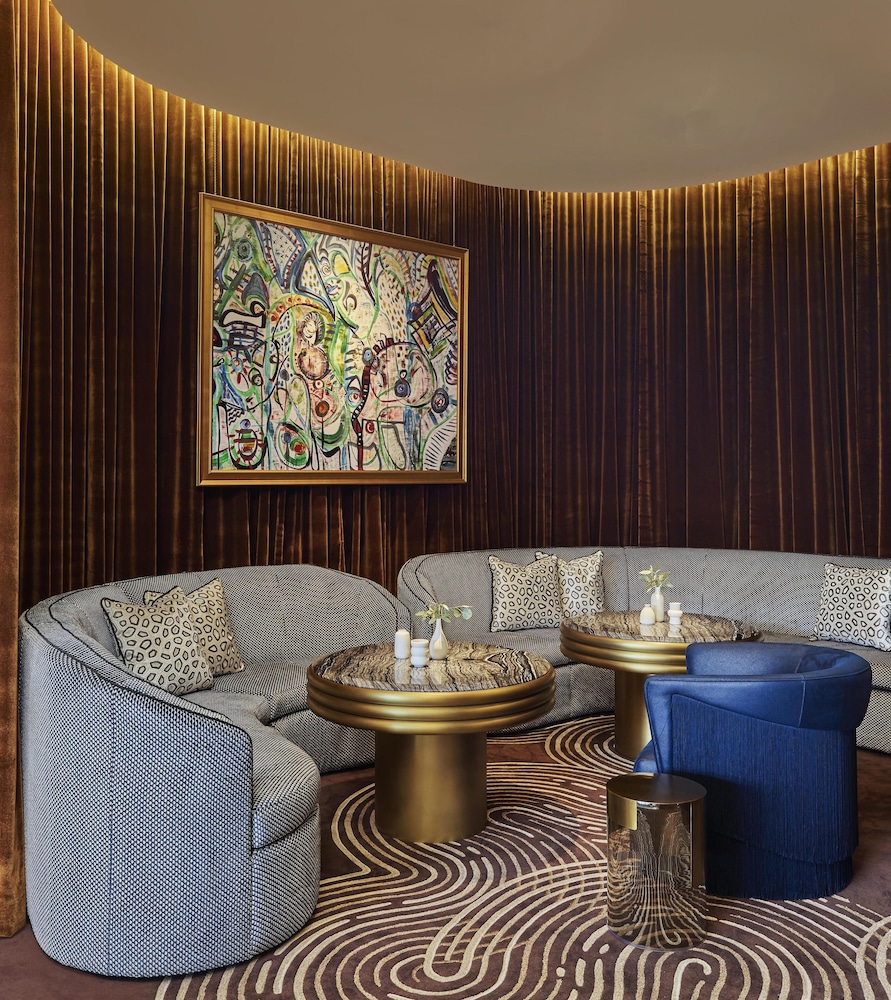 Cameo Beverly Hills, LXR Hotels & Resorts — Restaurant & bars in Los Angeles, California
