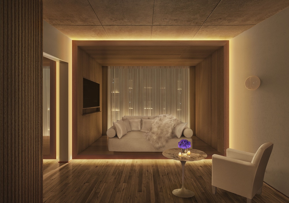 PUBLIC, an Ian Schrager hotel — Hotel rooms in New York City, New York State