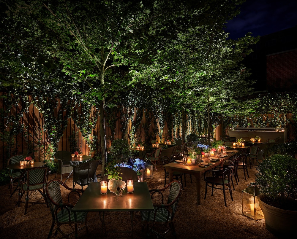 PUBLIC, an Ian Schrager hotel — Restaurant & bars in New York City, New York State