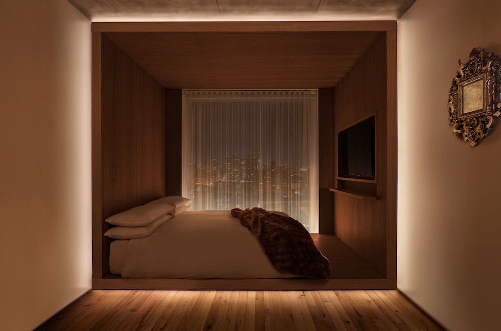 PUBLIC, an Ian Schrager hotel — Hotel rooms in New York City, New York State