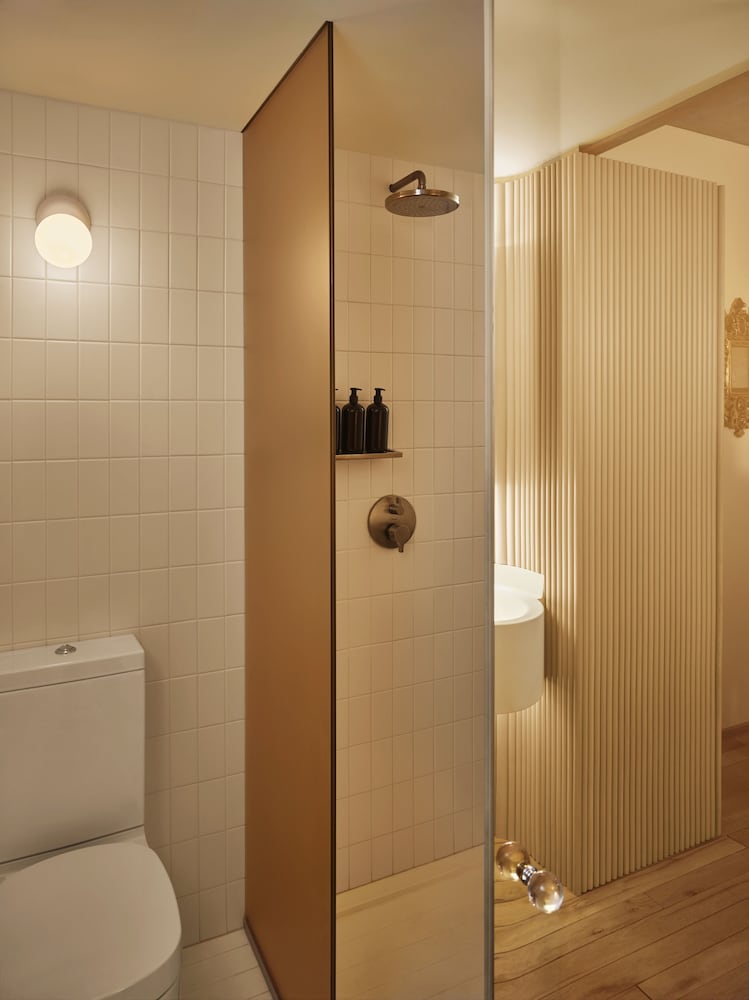 PUBLIC, an Ian Schrager hotel — Hotel rooms in New York City, New York State