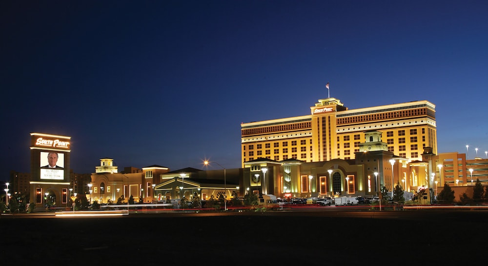 South Point Hotel, Casino, and Spa — Hotel building in Las Vegas, Nevada