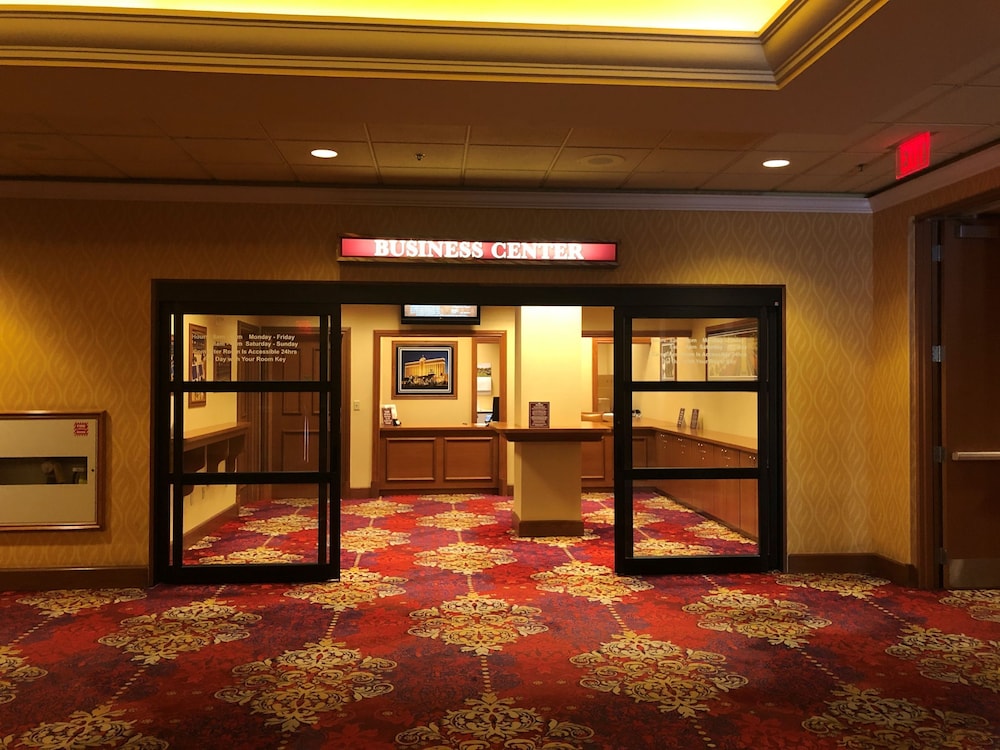 South Point Hotel, Casino, and Spa — Hotel building in Las Vegas, Nevada