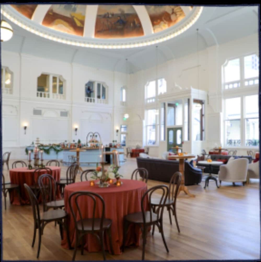 voco St. James Hotel by IHG — Restaurant & bars in New Orleans, Louisiana