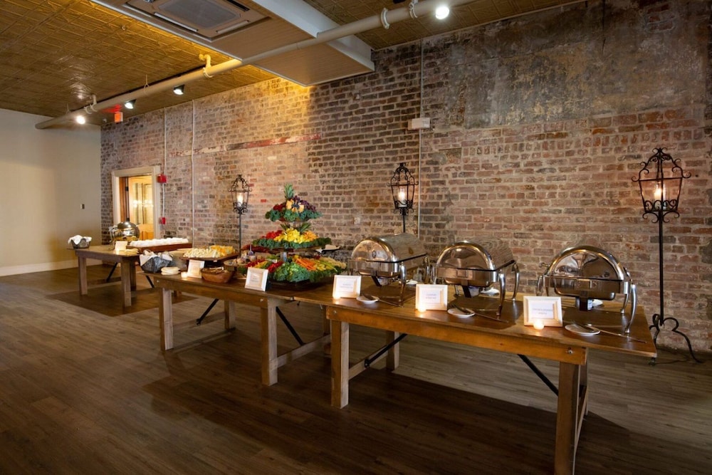 voco St. James Hotel by IHG — Restaurant & bars in New Orleans, Louisiana