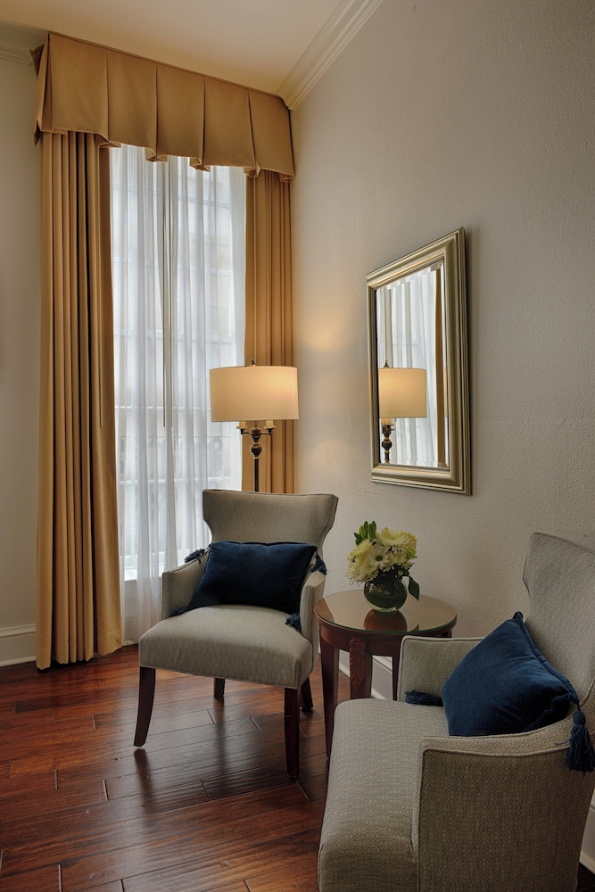 voco St. James Hotel by IHG — Hotel rooms in New Orleans, Louisiana