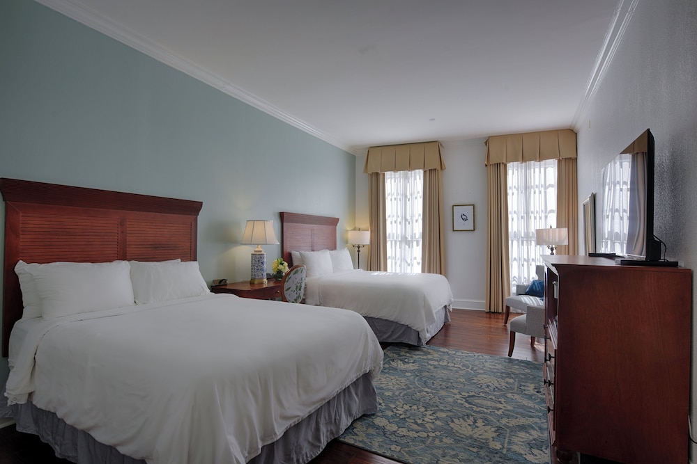 voco St. James Hotel by IHG — Hotel rooms in New Orleans, Louisiana