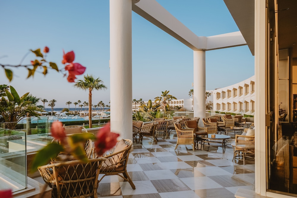 Baron Resort Sharm El Sheikh — Restaurant & bars in Sharm El Sheikh, Red Sea