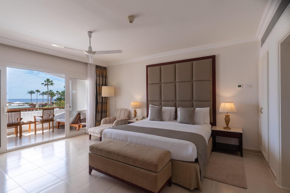 Baron Resort Sharm El Sheikh — Hotel rooms in Sharm El Sheikh, Red Sea