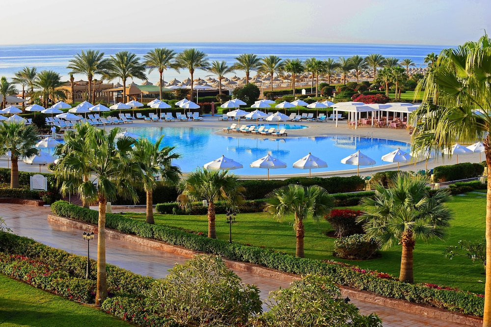 Baron Resort Sharm El Sheikh — Swimming pool in Sharm El Sheikh, Red Sea
