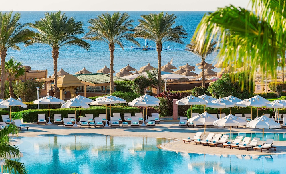 Baron Resort Sharm El Sheikh — Swimming pool in Sharm El Sheikh, Red Sea