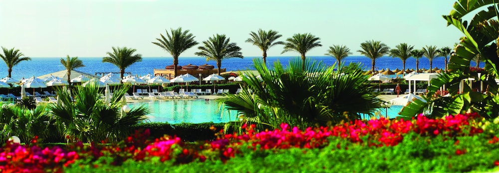 Baron Resort Sharm El Sheikh — Swimming pool in Sharm El Sheikh, Red Sea