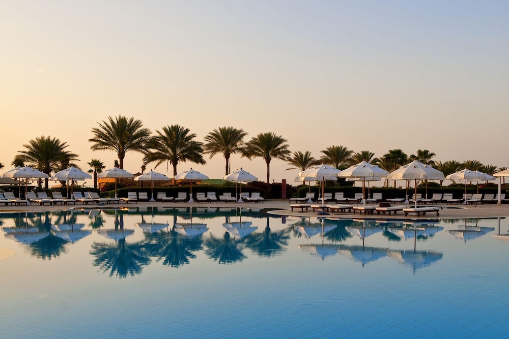 Baron Resort Sharm El Sheikh — Swimming pool in Sharm El Sheikh, Red Sea