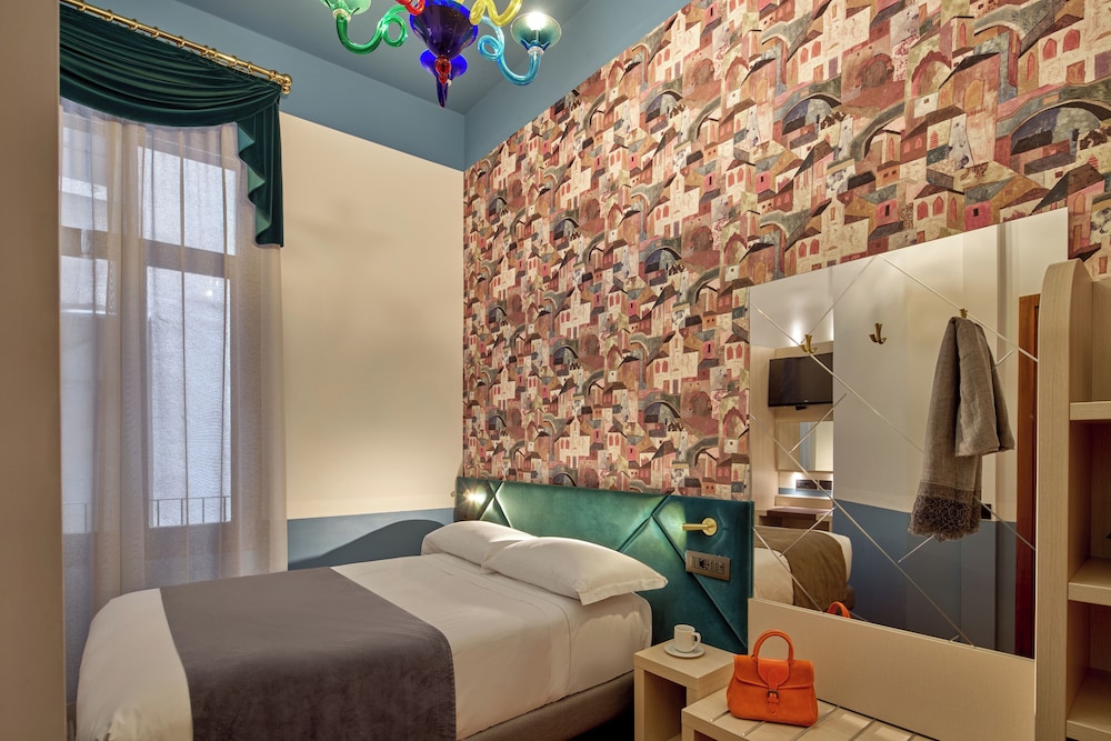 Unahotels Ala Venezia - Adults Only — Hotel rooms in Venice, Veneto