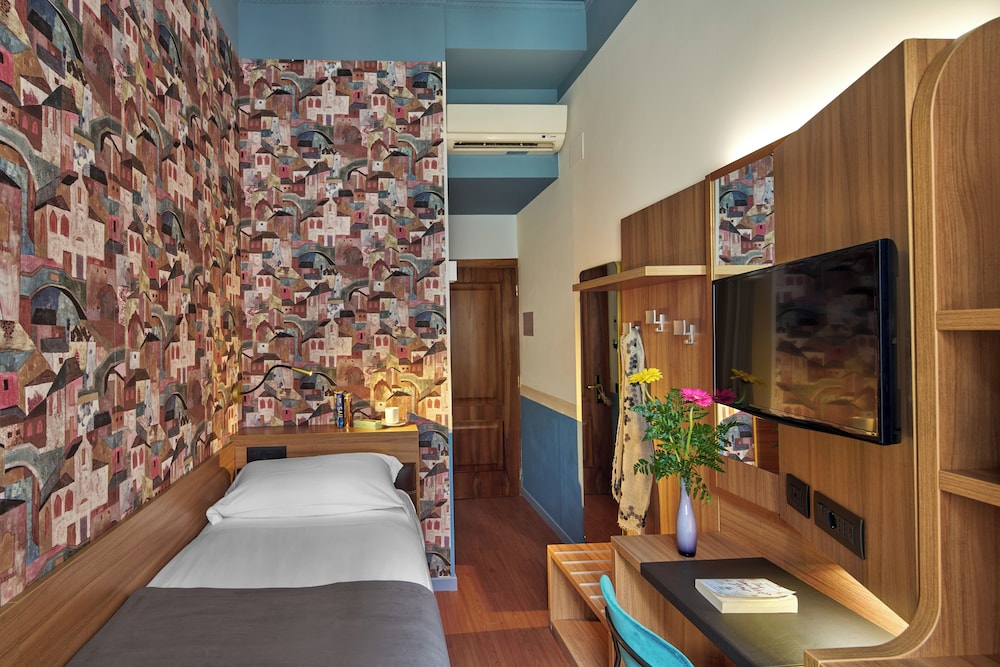Unahotels Ala Venezia - Adults Only — Hotel rooms in Venice, Veneto