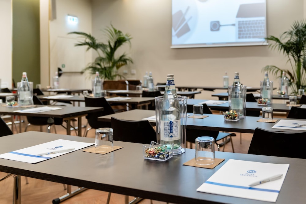 Best Western Hotel Madison — Restaurant & bars in Milan, Lombardy