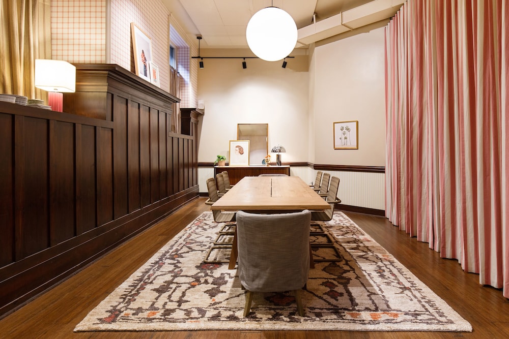 Palihotel San Francisco — Restaurant & bars in San Francisco, California